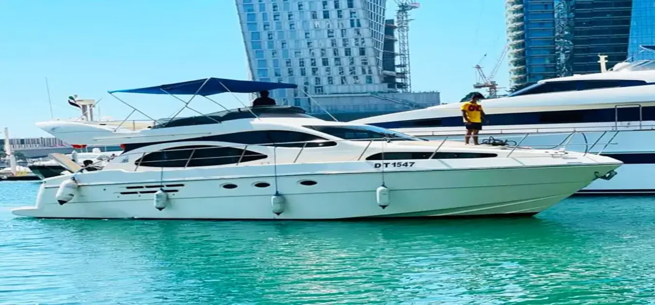 yacht rental