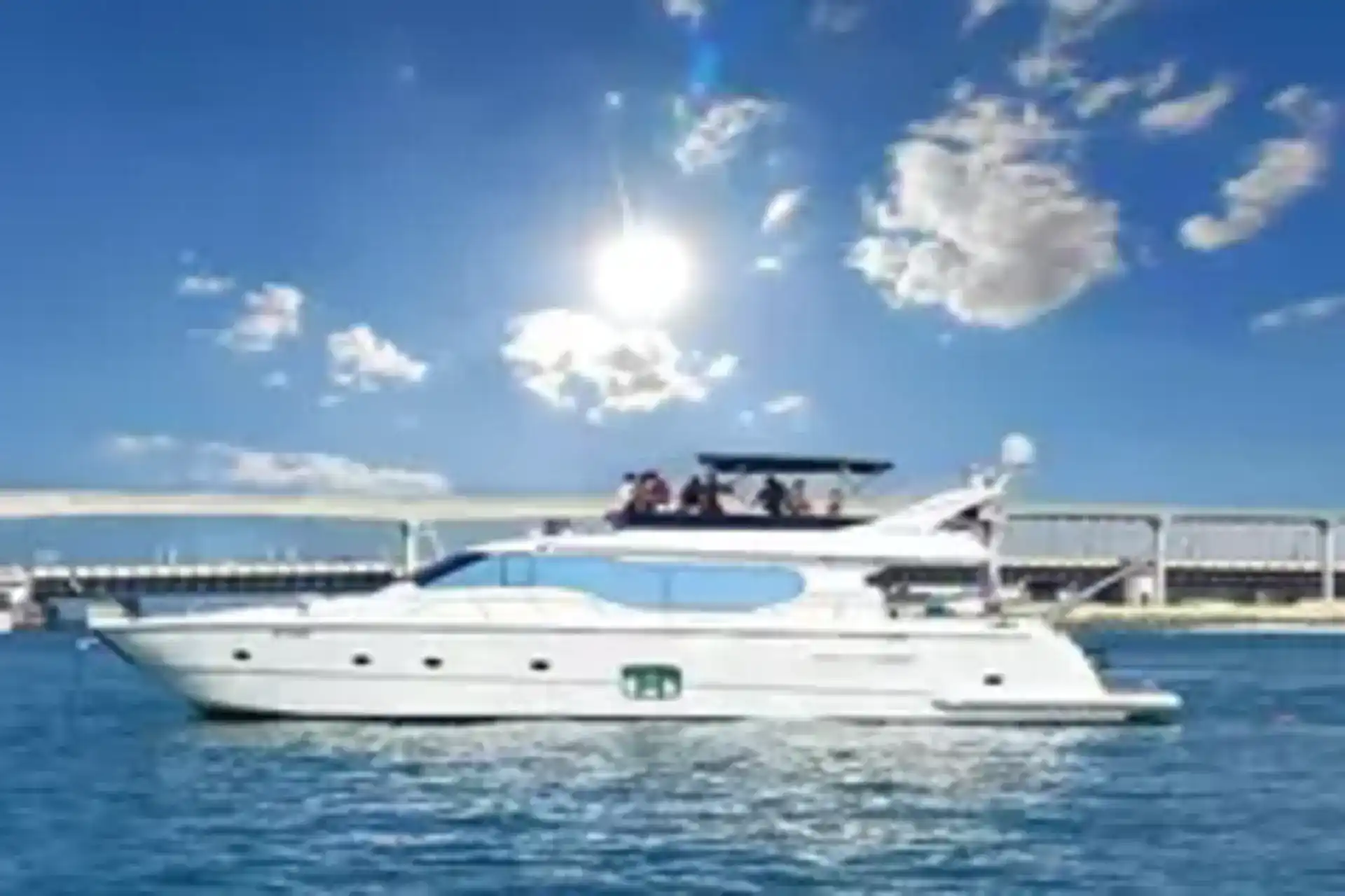 80ft super luxury yacht
