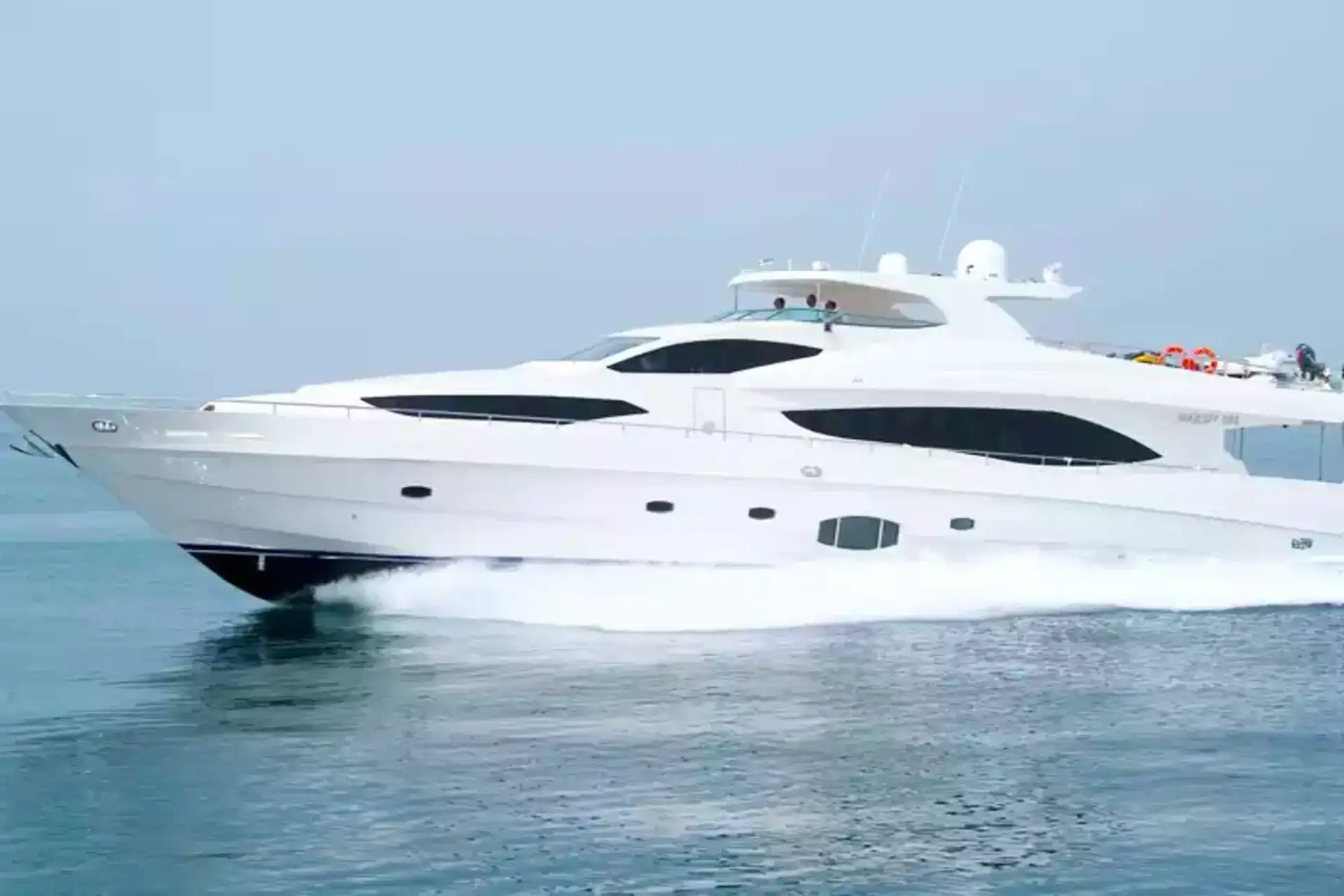 101ft vip Premium yacht dubai